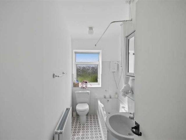 House for sale in Tupton, Brackenfield