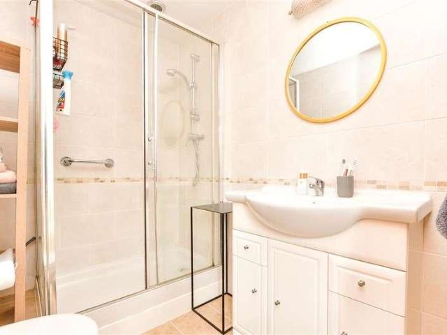 House for sale in Red Hill, Surrey
