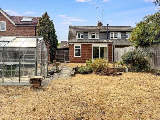House for sale in Berrick Salome, Oxfordshire