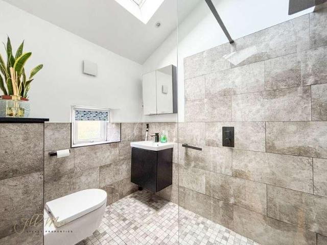 House for sale in Albany, Washington