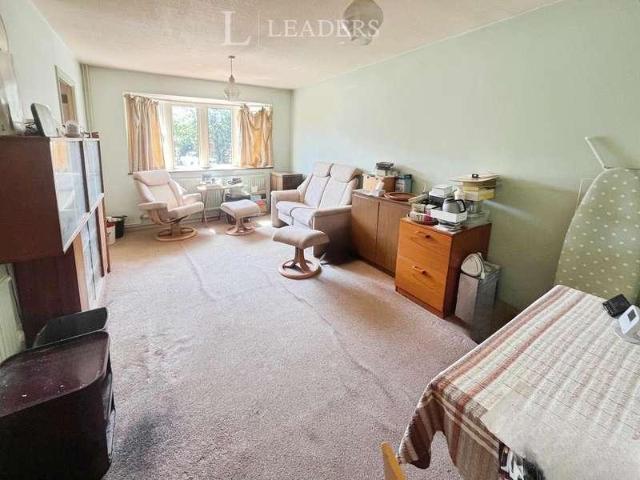 House for sale in Spring Vale, Hampshire
