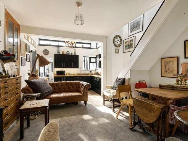 House for sale in The Slade, Oxfordshire