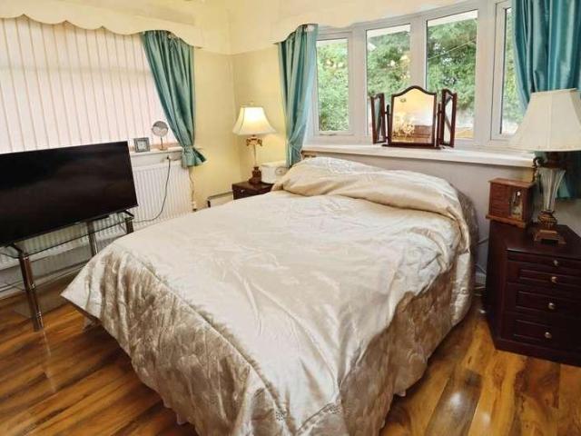 House for sale in Higher Bebington, Bebington