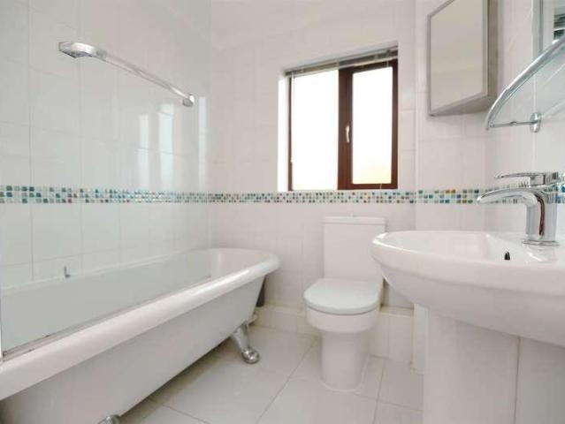 House for sale in Oulton Broad, East Suffolk
