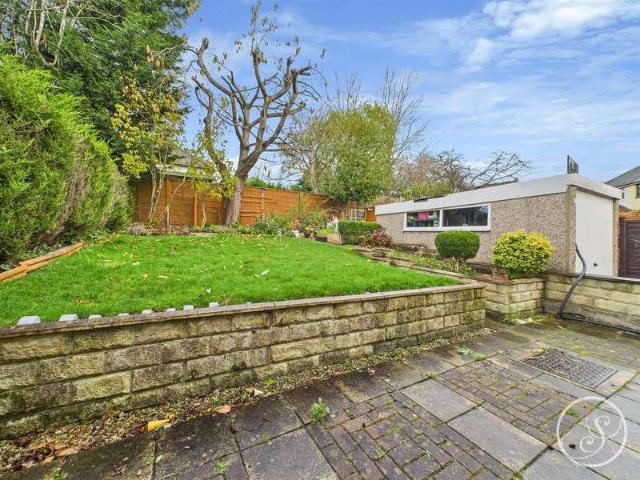 House for sale in Primley Park, Alwoodley