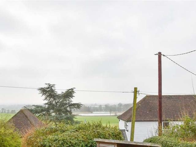 House for sale in Midway, Kent