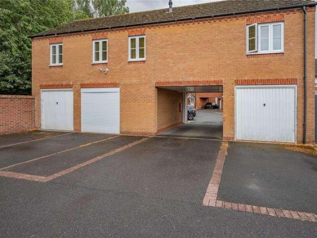 House for sale in Stoke Pound, Bromsgrove