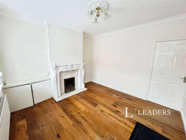 House for sale in Berry Hill, Potters Corner