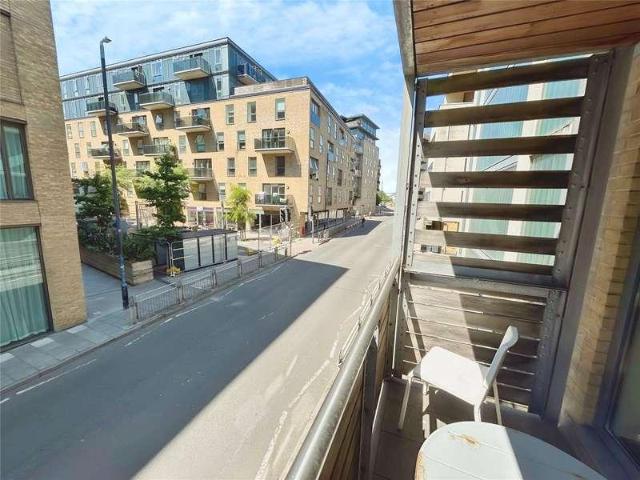 House for sale in Round Hill, Brighton & Hove