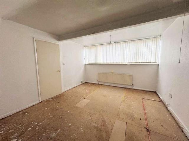 House for sale in Fairfield, Calderstones