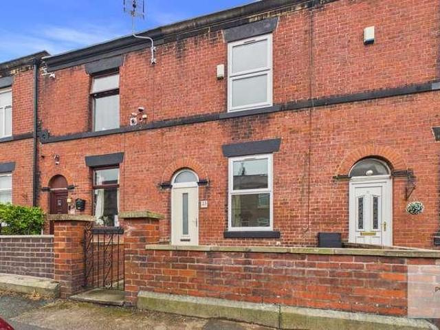 House for sale in Fernhill, Bury