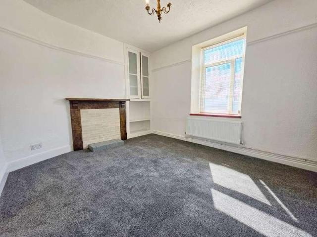 House for sale in Shaw Lands, South Yorkshire