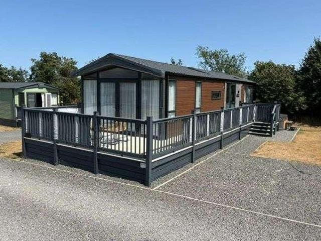 House for sale in East Heslerton, North Yorkshire
