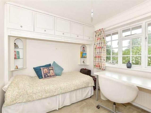 House for sale in Bolton Low Houses, Hampshire
