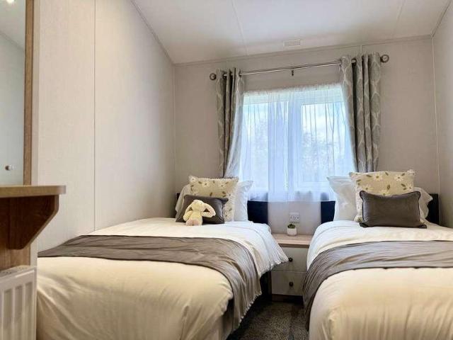 House for sale in Allerthorpe