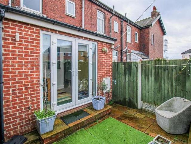House for sale in Ossett, West Yorkshire