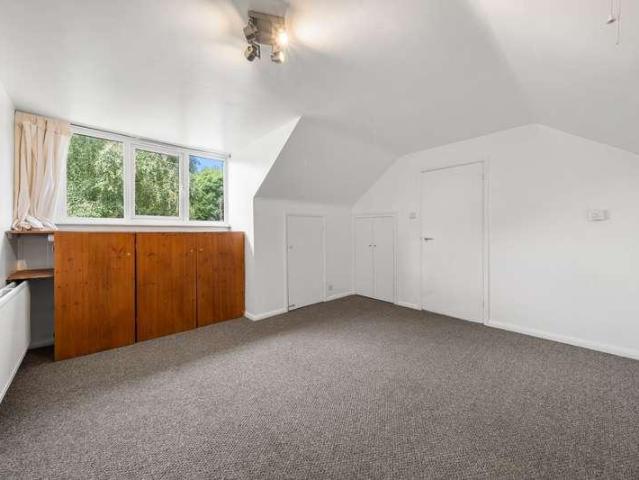House for sale in Row Town, Surrey