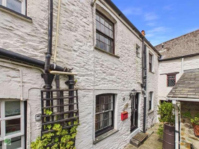 House for sale in Looe, Cornwall