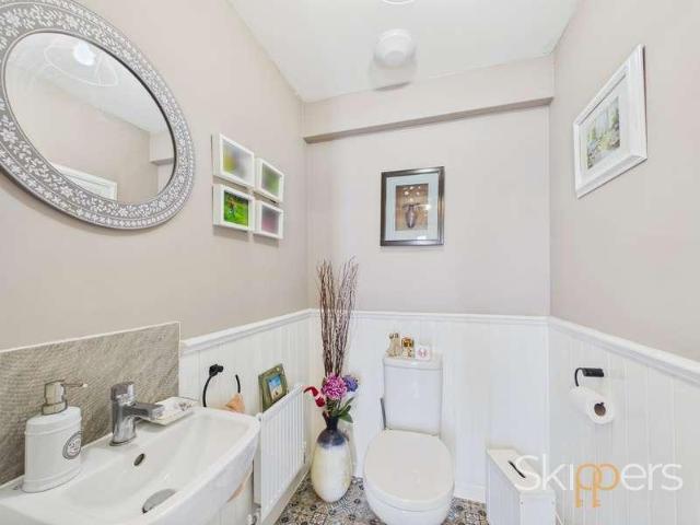 House for sale in Cheeseman's Green, Bridgefield