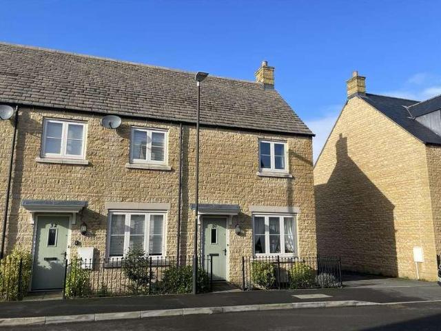 House for sale in Fossebridge, Gloucestershire