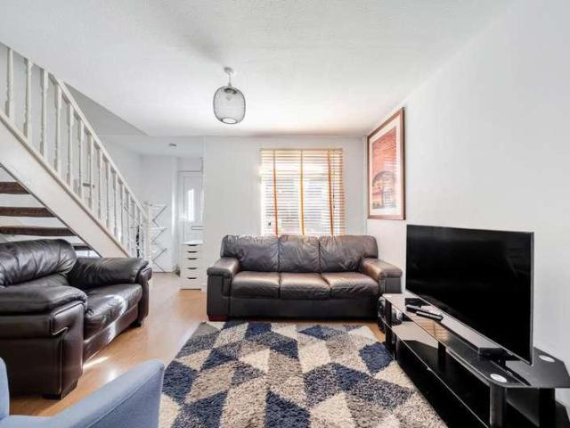 House for sale in Bradford, Manchester