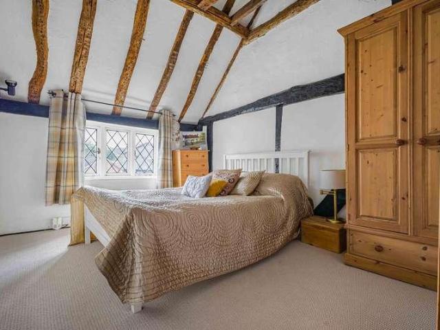 House for sale in The Butts, Kent