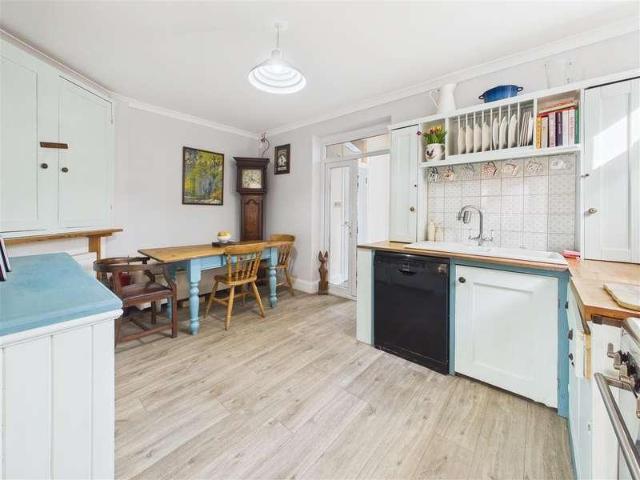 House for sale in Swallowfields, Blackhills