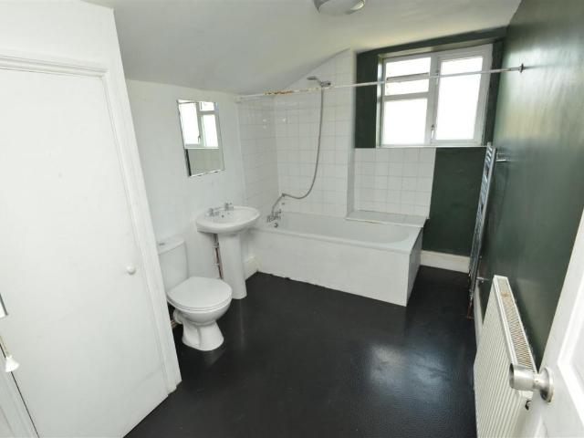 House for sale in Easton, Feckenham