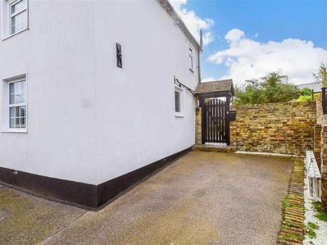 House for sale in Ash, Dover