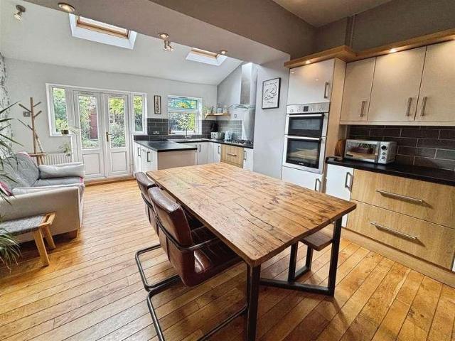 House for sale in Slack Side, West Yorkshire