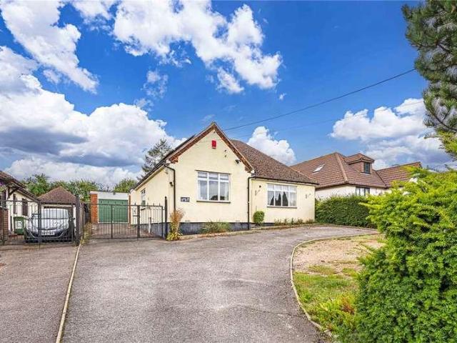 House for sale in Edlesborough, Buckinghamshire