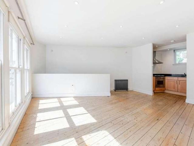 House for sale in Notting Hill, Greater London