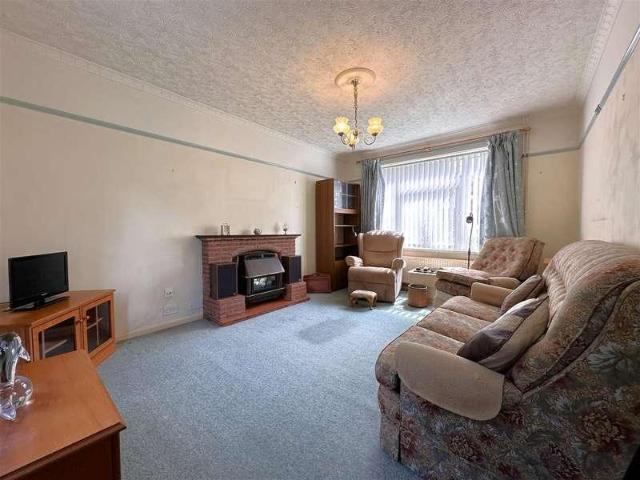 House for sale in Barton In Fabis, East Midlands