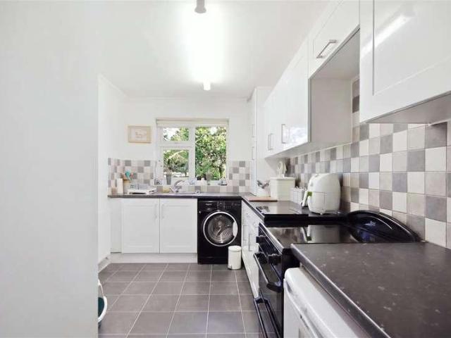 House for sale in Loundsley Green