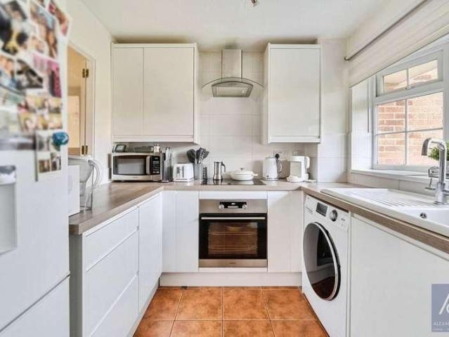 House for sale in Linden, Buckingham