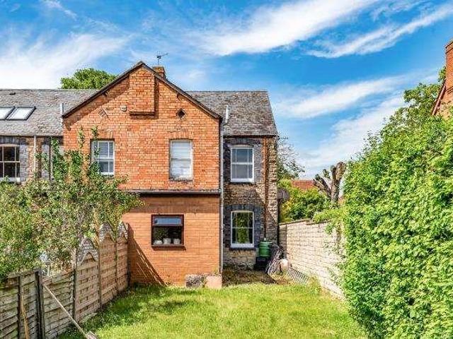 House for sale in Madley Park, Black Bourton