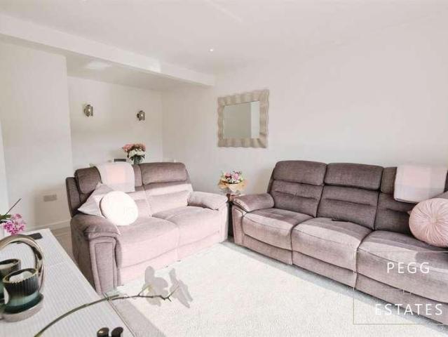 House for sale in Tweenaways, Livermead