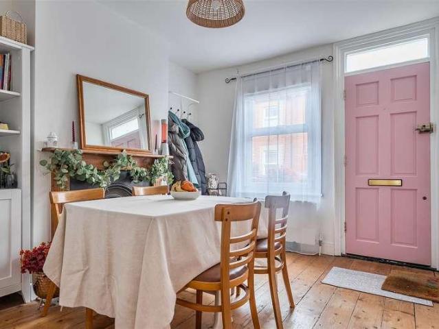 House for sale in Newtown, Reading