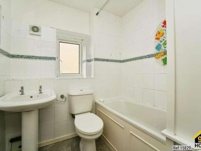 House for sale in Fossebridge, Gloucestershire