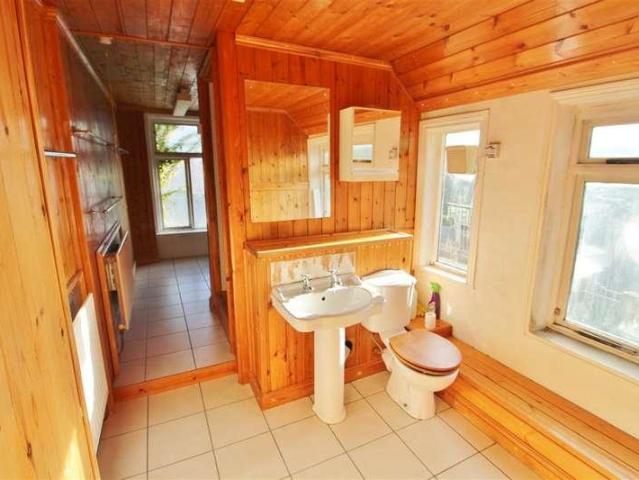 House for sale in Grantham, Barholm