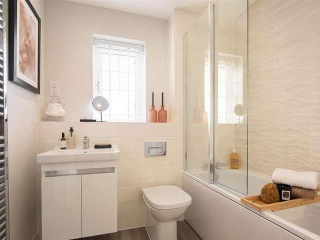 House for sale in Warlingham, Warlingham
