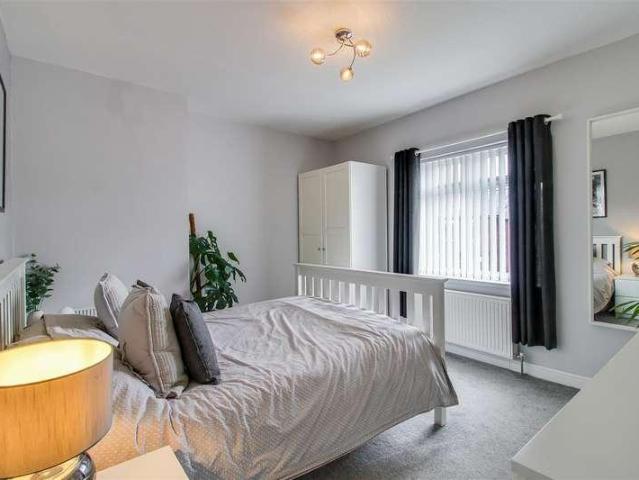 House for sale in Warmfield, West Yorkshire