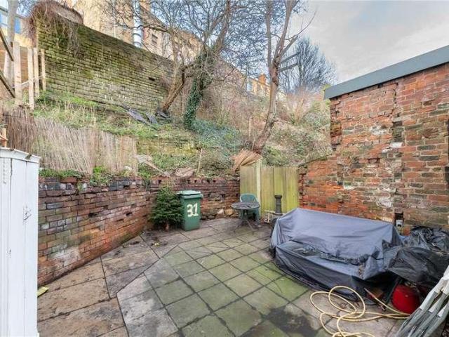 House for sale in Churwell, West Yorkshire