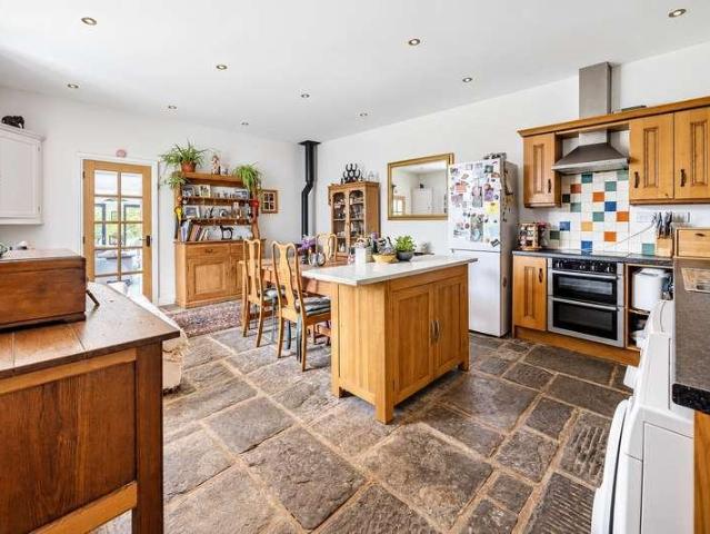 House for sale in Clapton In Gordano, North Somerset
