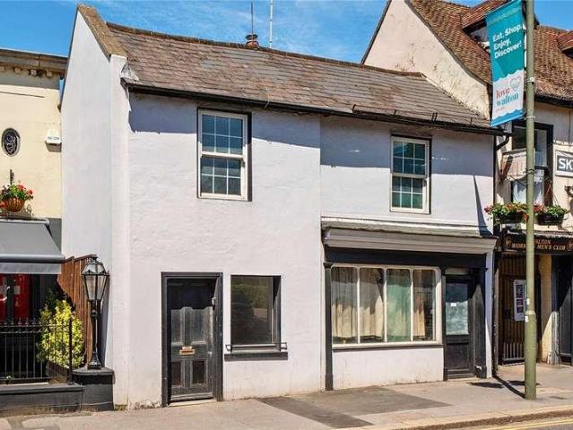 House for sale in Blackhills, Surrey