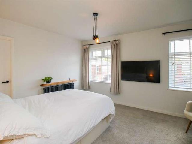 House for sale in Ossett, West Yorkshire