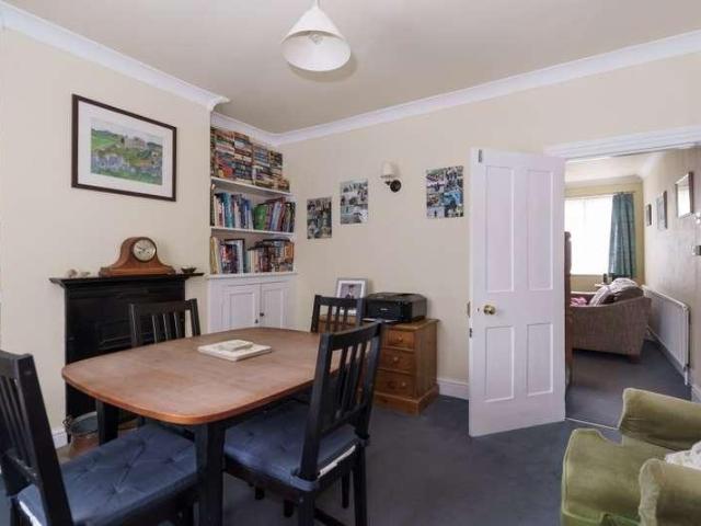 House for sale in Iver