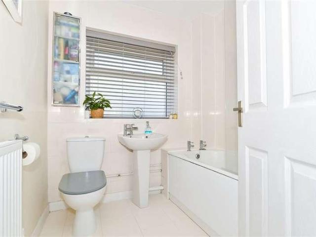 House for sale in Midway, Kent