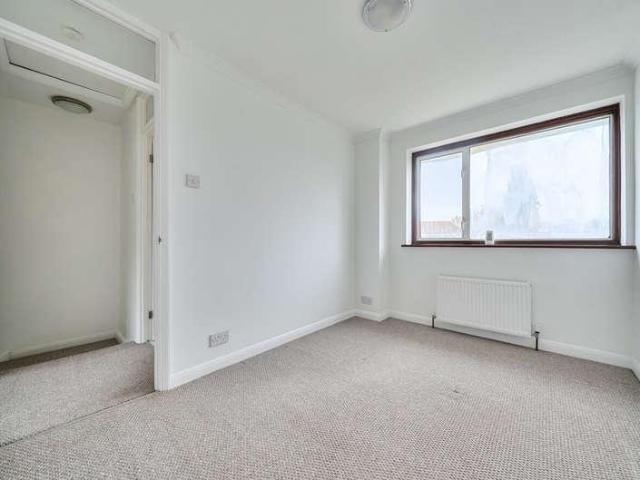 House for sale in Longlands, Frognal