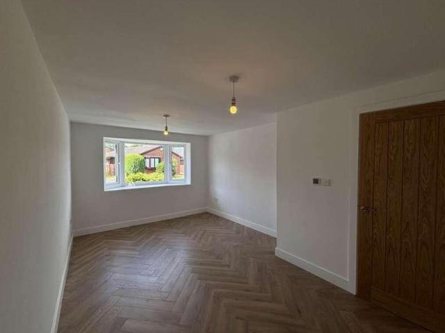 House for sale in Middleton Junction, Pendock